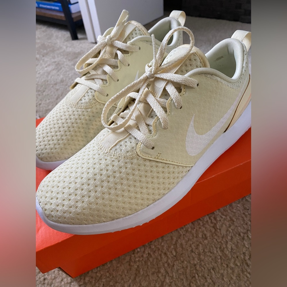 Nike Roshe G Women’s Golf Shoes